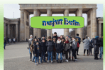 LES JEUNES A BERLIN